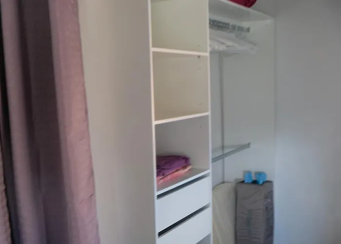 Superbe Terrasse Piscine Proche